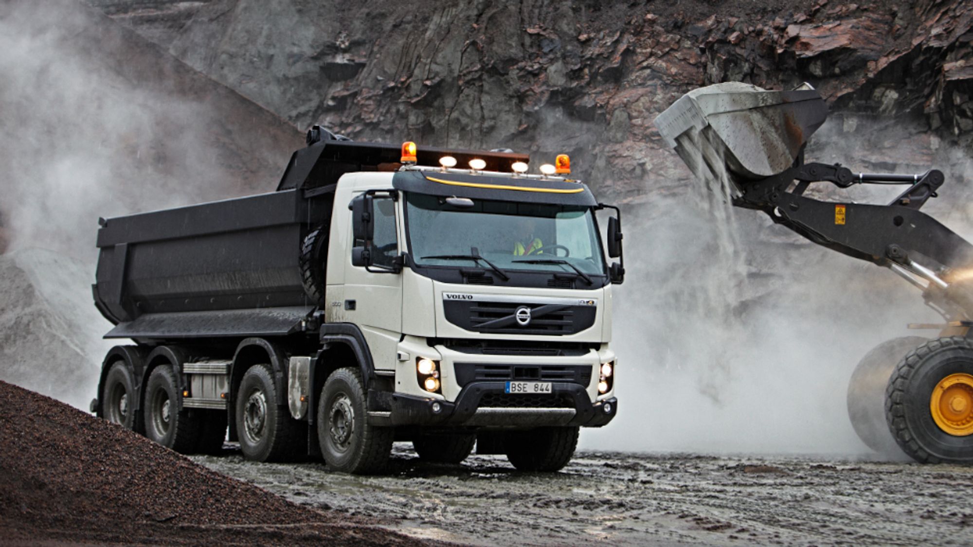 Фара volvo fmx